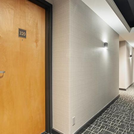 Hotel O Cean Suites Near Igi Airport 뉴델리 외부 사진