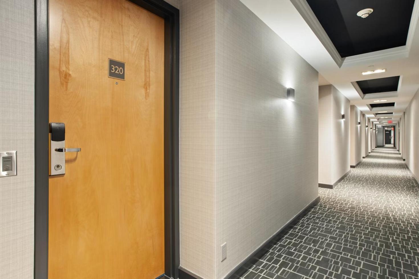 Hotel O Cean Suites Near Igi Airport 뉴델리 외부 사진